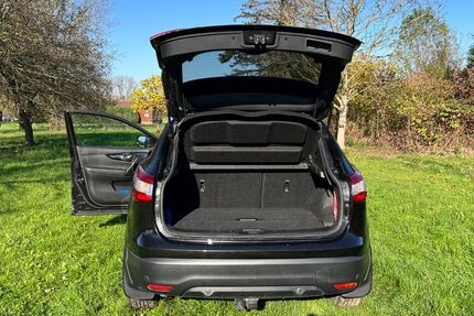 Nissan Qashqai 113.000 km 12.300 &euro; Schorndorf 73614