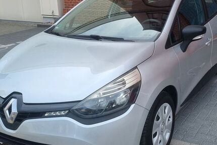 Renault Clio 126.780 km 4.990 &euro; Berlin 12489
