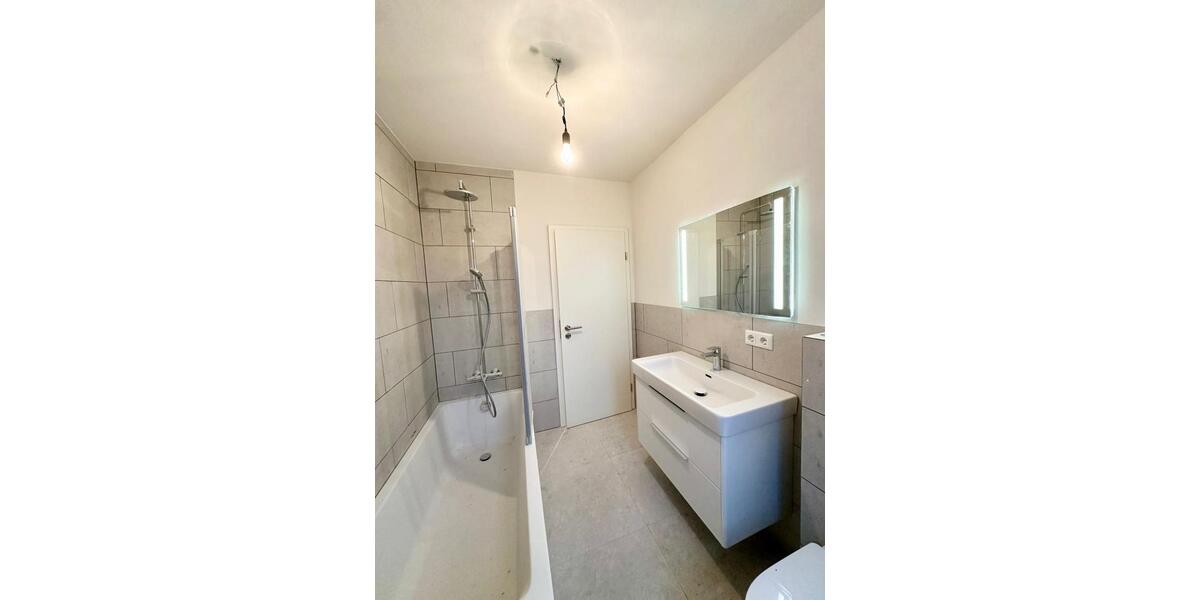 Schönes, kernsaniertes Reihenhaus in Sylbach - Erstbezug 6 zimmer