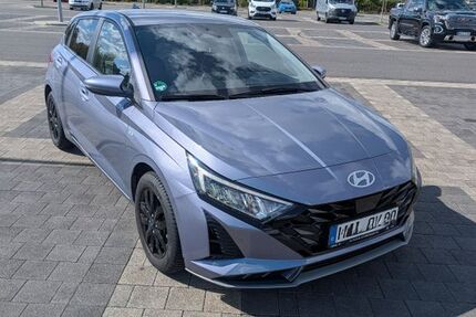 Hyundai i20 6.900 km 19.950 &euro; Dresden 01127