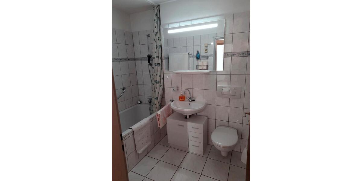 Etagenwohnung Reutlingen - 2.5 Zimmer, 56 m&sup2;, 219.000&euro; | Angebot:26889124