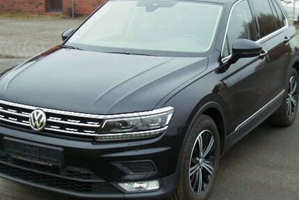 VW Tiguan 2.0 TDI Sound- Navi-ACC-AHK-LED-18Zoll 289.996 km 12.971 € Wittmund 26409