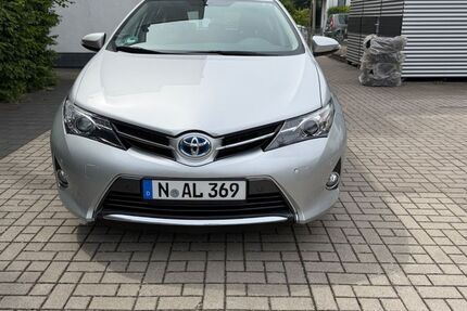 Toyota Auris 133.257 km 9.200 &euro; Nürnberg 90408