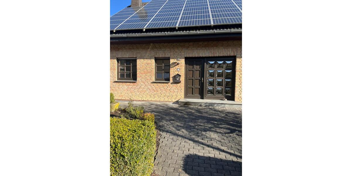 Einfamilienhaus Büren - 5 Zimmer, 180 m&sup2;, 1.180&euro; | Angebot:25051629