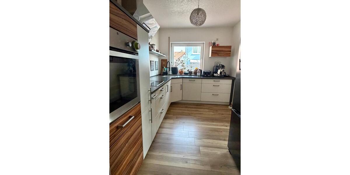 Doppelhaushälfte Butzbach - 6 Zimmer, 140 m&sup2;, 649.000&euro; | Angebot:25419628