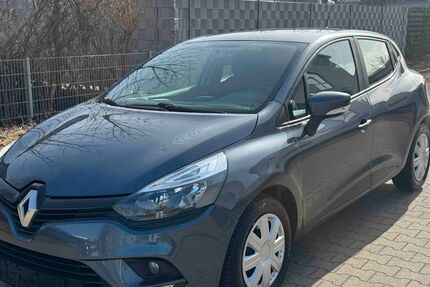 Renault Clio 144.000 km 5.300 &euro; Rostock 18107