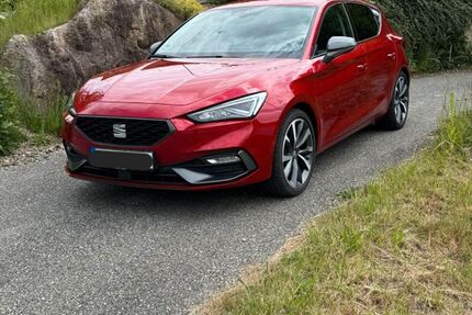 Seat Leon 59.600 km 17.500 &euro; Bad Birnbach 84364