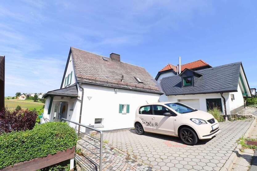 Haus zum Kaufen in Schwarzenbach am Wald 149.000 € 80 m²