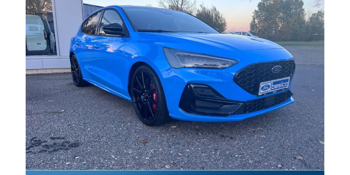 Ford Focus 9.900 km 48.990 &euro; Glauchau 08371