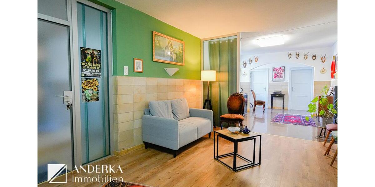 140 m² für Ihr Business! Geräumige und helle Gewerbeeinheit mitten in Günzburg zu vermieten. zimmer