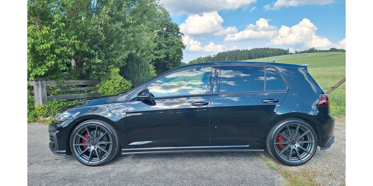 VW Golf 90.000 km 19.500 &euro; Dorfen 84405