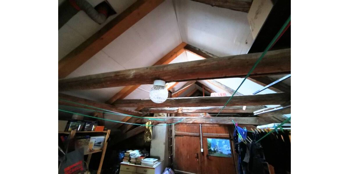 Mehrfamilienhaus, Wohnhaus Cunewalde - 7 Zimmer, 180 m&sup2;, 140.000&euro; | Angebot:25745362