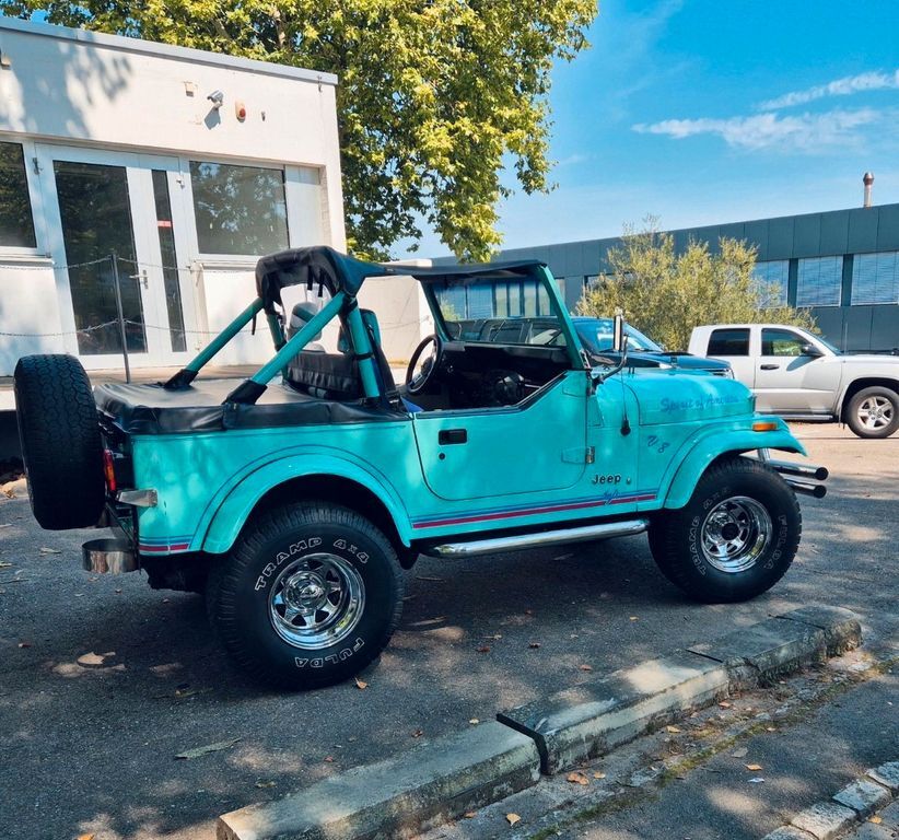 CJ