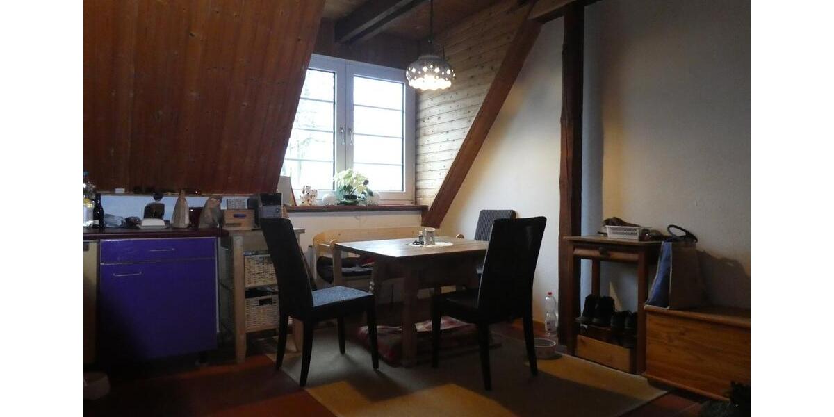 Dachgeschoßwohnung Henstedt-Ulzburg Ulzburg - 2 Zimmer, 72 m&sup2;, 790&euro; | Angebot:25942312