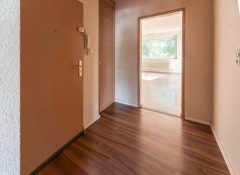 Ihr neues Zuhause wartet auf Sie! Gemütliche 2-Zimmer-Wohnung mit grünem Ausblick
