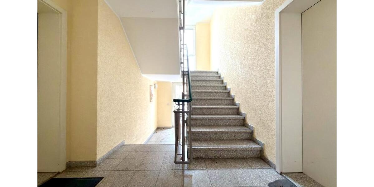 Hochparterre Neustadt in Sachsen - 1 Zimmer, 30 m&sup2;, 39.900&euro; | Angebot:25837820