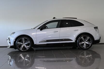 Porsche Macan 10.334 km 97.750 &euro; Paderborn 33100