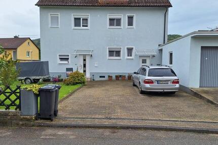 2 FH mit zwei Getrennten Wohneinheiten zu Verkaufen zimmer