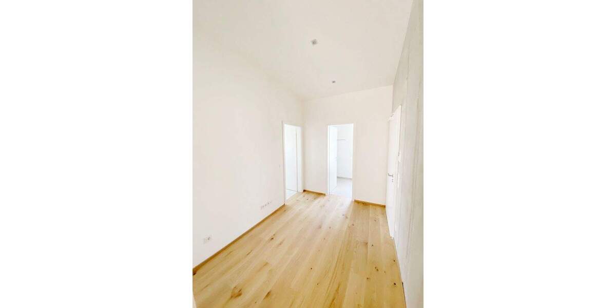 Moderne 3-Zimmer-Dachgeschoss-Wohnung mit Dachterrassen in der Gartenstadt-Trudering 3 zimmer