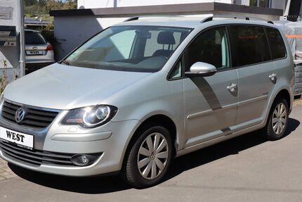 VW Touran 211.000 km 2.990 &euro; Kreuztal 57223