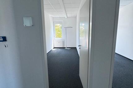 2 Büroräume Stellplätze Business provisionsfrei zu vermieten zimmer