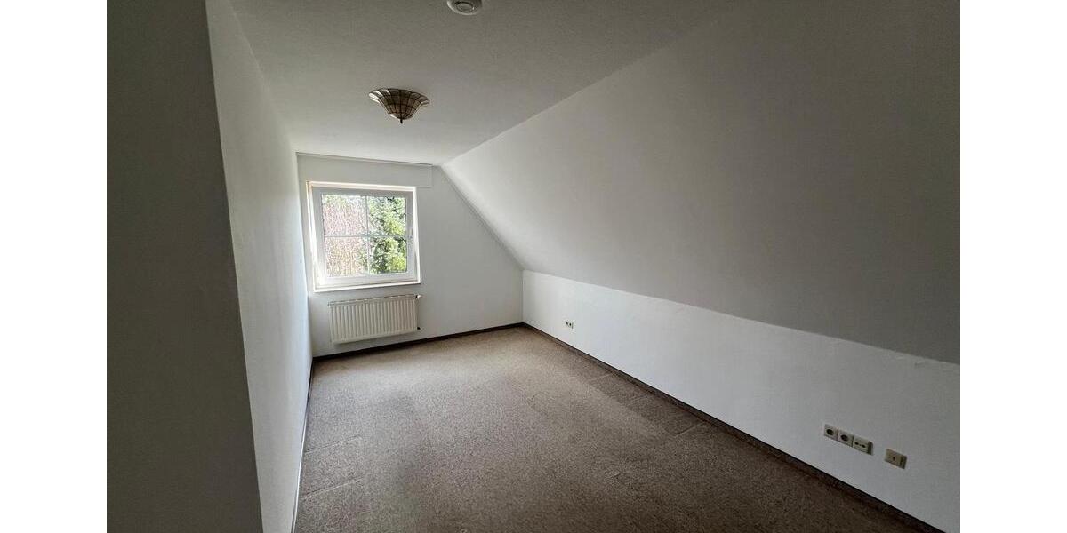 Doppelhaushälfte Ibbenbüren - 5 Zimmer, 115 m&sup2;, 1.600&euro; | Angebot:25333107