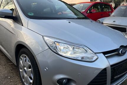 Ford Focus 113.000 km 5.680 &euro; Mahlow 15831