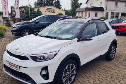 Kia Stonic 26.700 km 16.800 € Mittweida 09648