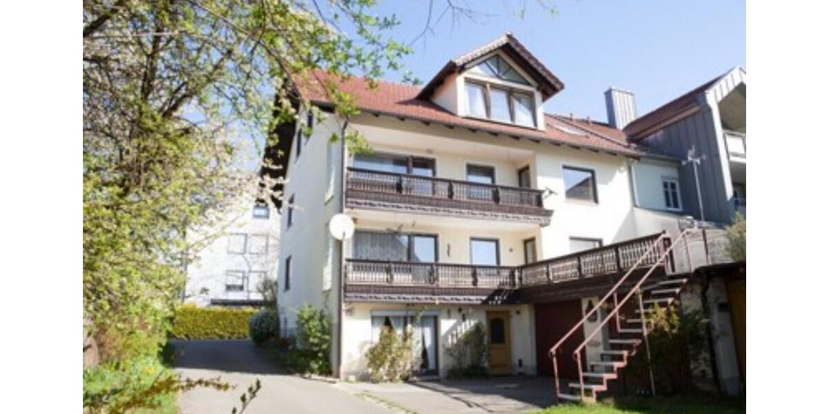 vermiete Zimmer, Garage und zwei Stellplätze zimmer