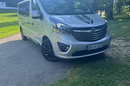 Opel Vivaro 70.000 km 21.999 &euro; Bernried 94505