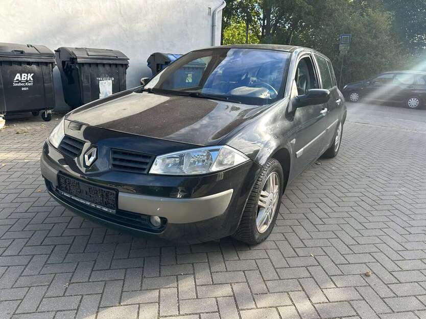 Renault Megane 139.000 km 1.750 € Kiel 24107