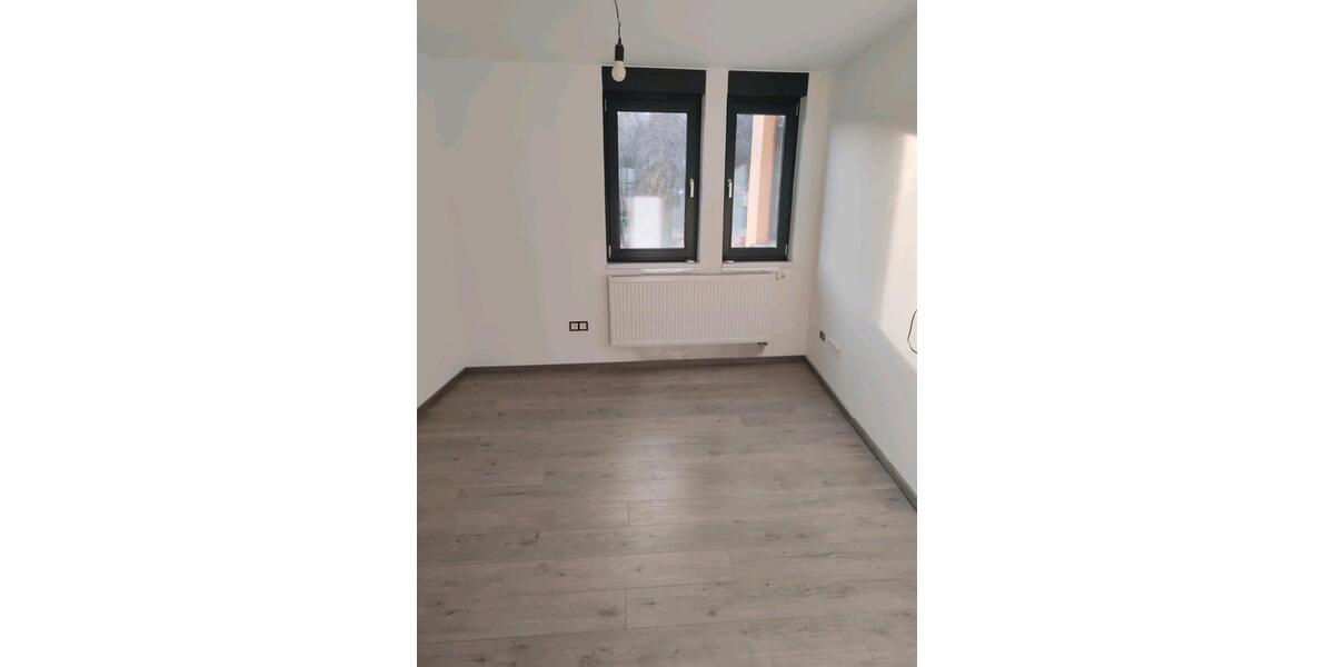 Erdgeschoßwohnung Niefern-Öschelbronn Öschelbronn - 3 Zimmer, 80 m&sup2;, 1.400&euro; | Angebot:26212042