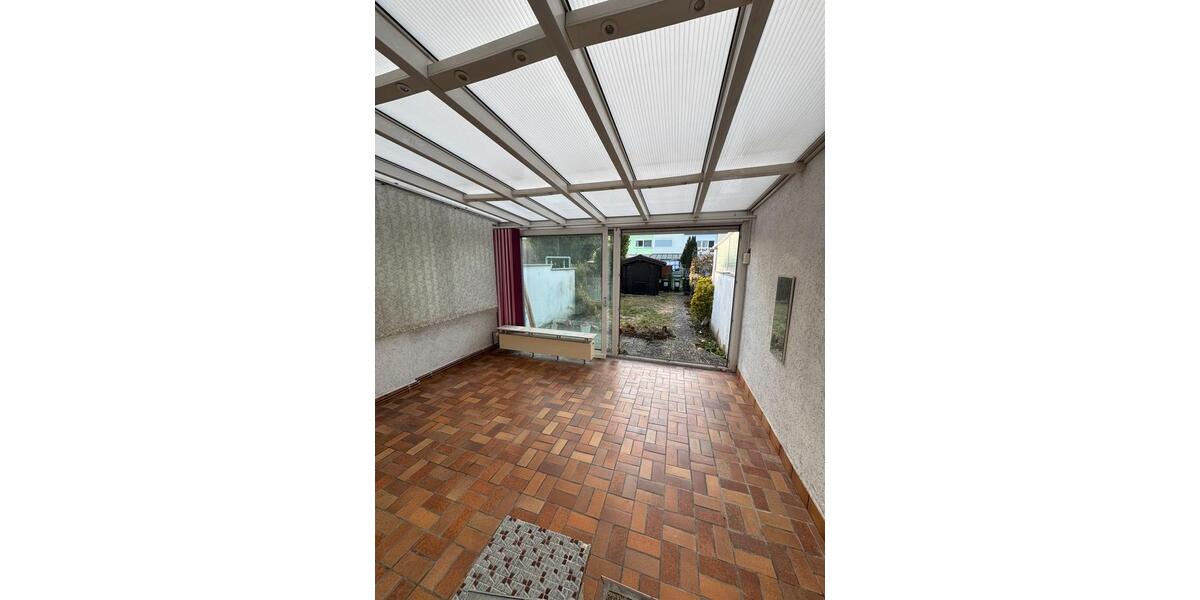 Reihenhaus Frankfurt am Main Mitte-West - 3 Zimmer, 82 m&sup2;, 1.650&euro; | Angebot:25514699