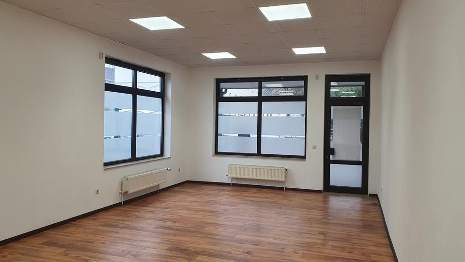 Gewerbeobjekt Glauchau - 1.200&euro; | Angebot:26363910
