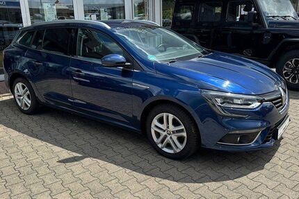 Renault Megane 115.250 km 14.930 &euro; Klötze 38486