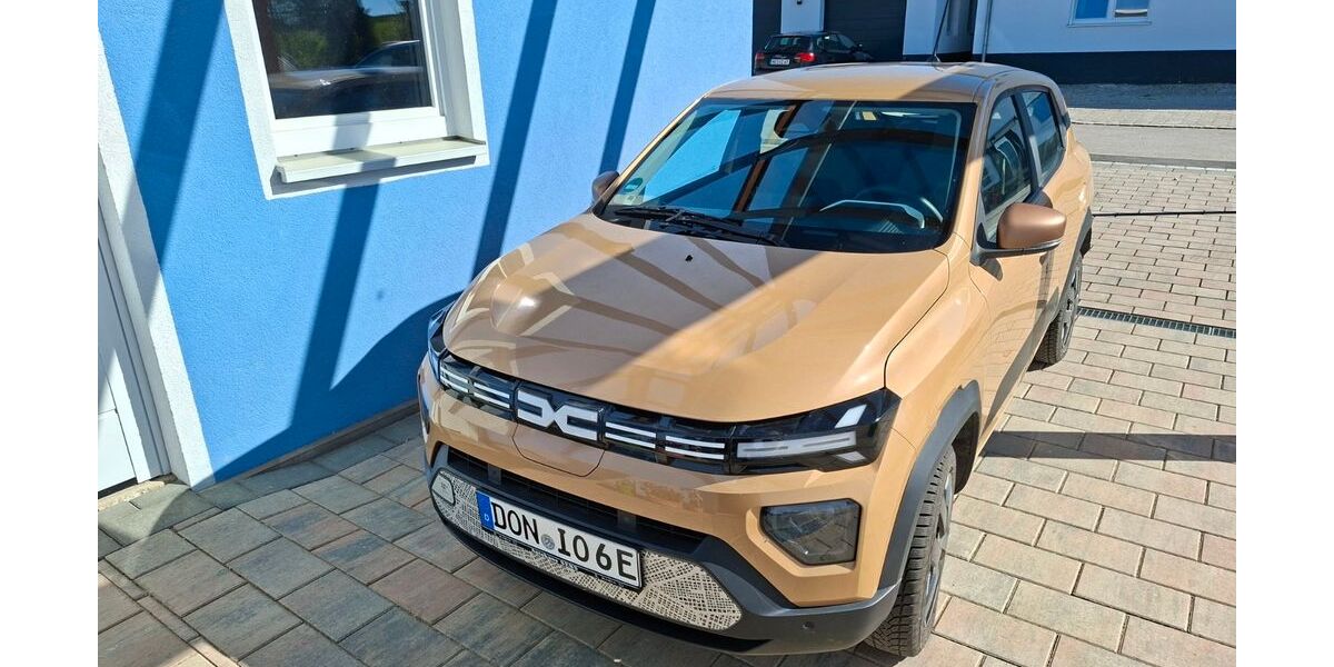 Dacia Spring 25.000 km 13.500 &euro; Monheim 86653