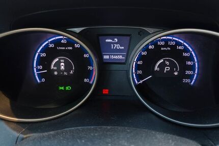 Hyundai ix35 154.658 km 7.999 &euro; Leipzig 04179