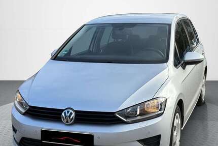 VW Golf Sportsvan 96.985 km 8.950 € Hannover 30453