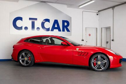 Ferrari GTC4Lusso 2.470 km 400.000 &euro; Howald 01274