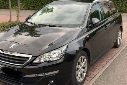 Peugeot 308 132.246 km 8.999 € schöngeising 82296