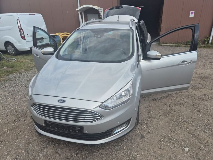 Ford Grand C-Max 152.000 km 9.999 € Seedorf 23823