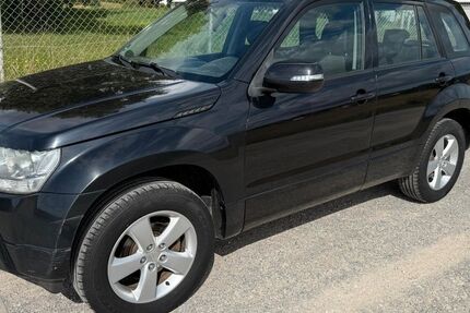 Suzuki Grand Vitara 159.900 km 6.300 € Nordhausen 99734