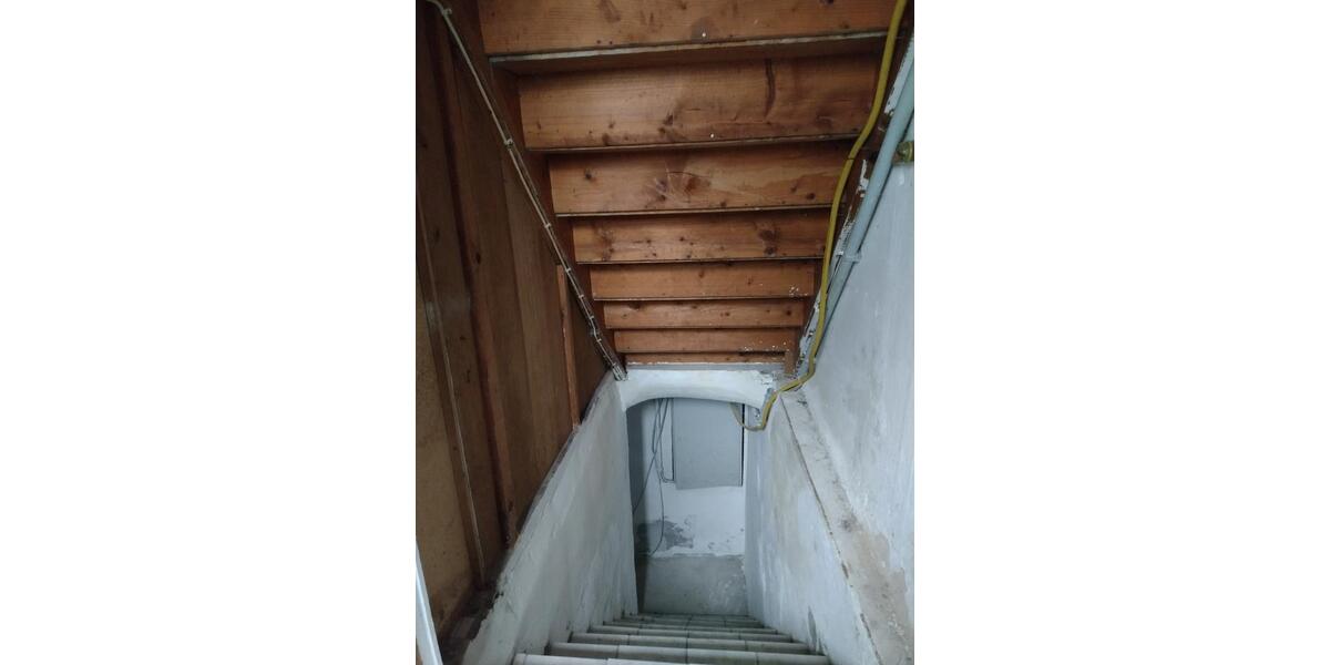 Reihenhaus Weilburg - 4 Zimmer, 100 m&sup2;, 125.000&euro; | Angebot:26739885