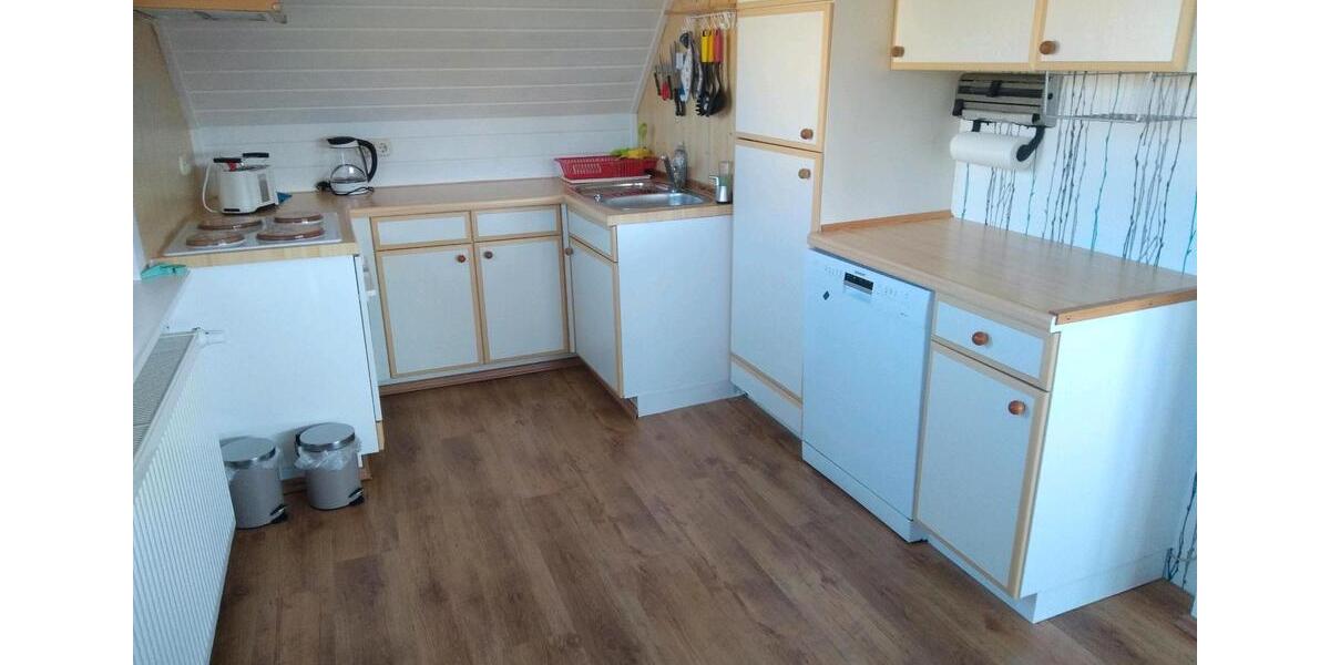 Dachgeschoßwohnung Marburg - 2 Zimmer, 70 m&sup2;, 750&euro; | Angebot:25367374