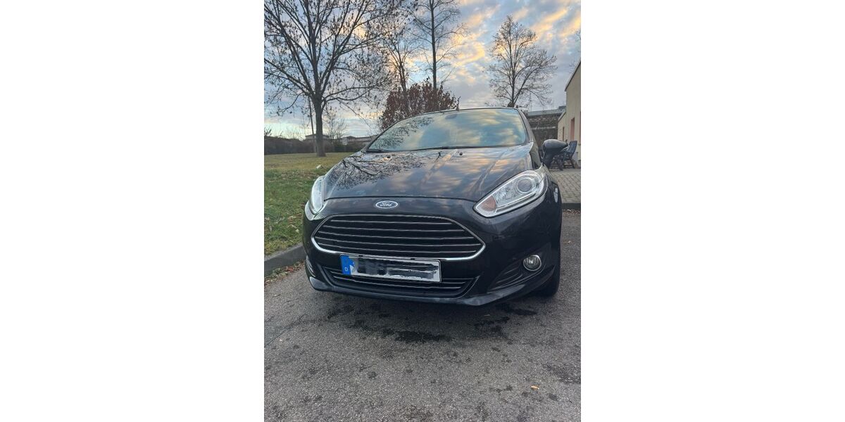 Ford Fiesta 152.000 km 4.500 &euro; Lichtentanne 08115