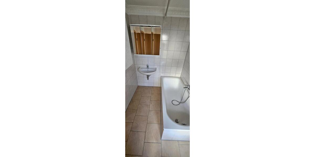 Erdgeschoßwohnung Regenstauf - 2 Zimmer, 42 m&sup2;, 440&euro; | Angebot:26400521