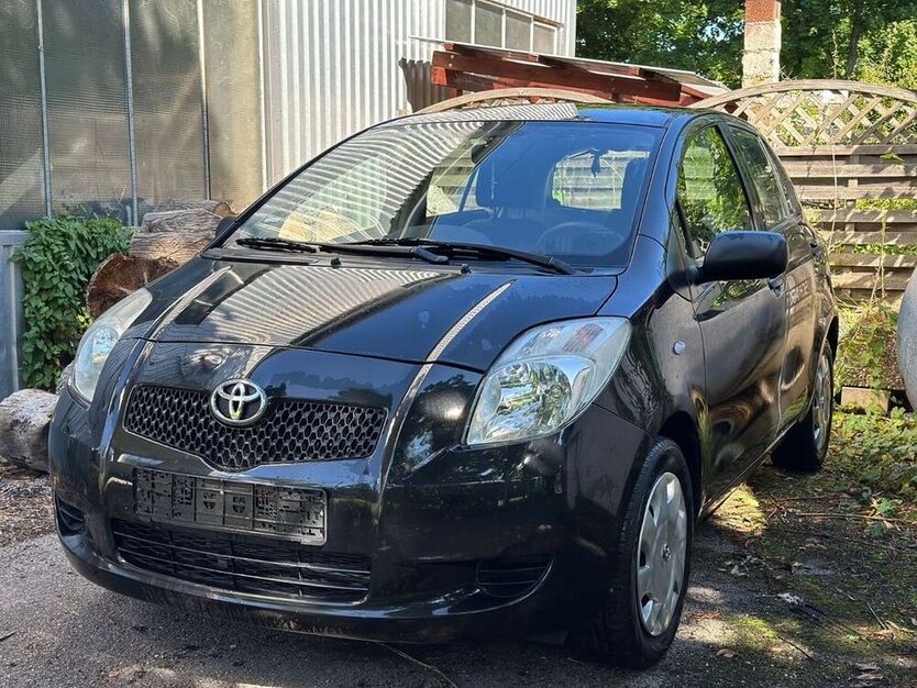 Yaris