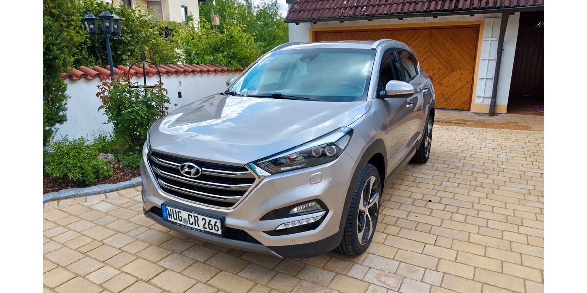 Hyundai TUCSON 123.000 km 11.600 &euro; Pleinfeld 91785