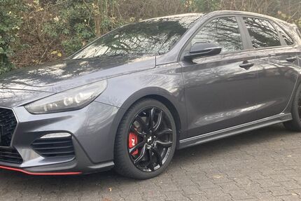 Hyundai i30 87.889 km 20.990 € Essen 45276