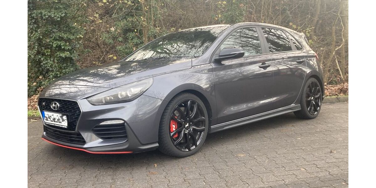 Hyundai i30 87.889 km 20.990 € Essen 45276